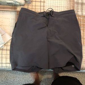 Ten Thousand 7” Foundation Short w/ Liner, Size Medium Waist